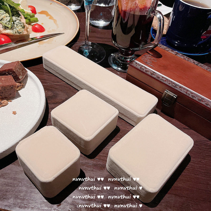 Spot Goods#Dropshipping Jewelry Packaging Box Velvet Jewelry Box New Chinese Style Ring Necklace Ear