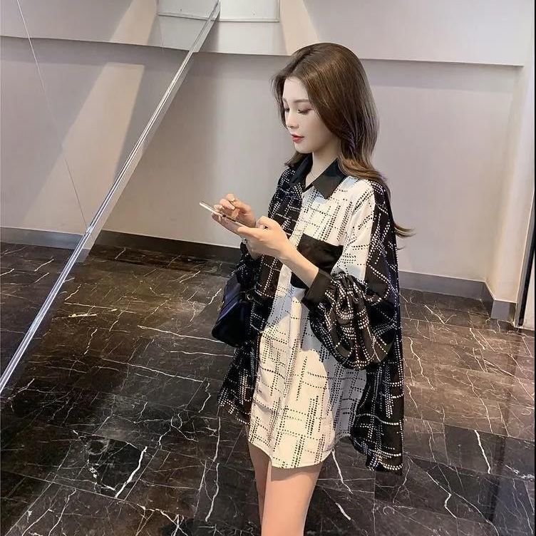 Áo sơ mi nữ phong cách retro Hồng Kông,pattern kẻ sọc, phù hợp mùa hè