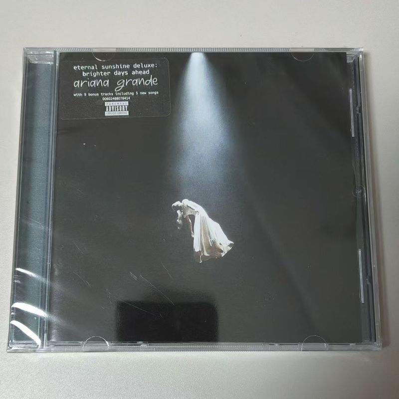A Sister Ariana Grande Eternal Sunshine Deluxe Edition: Album nhạc xe hơi tương lai tươi sáng CD4.7.