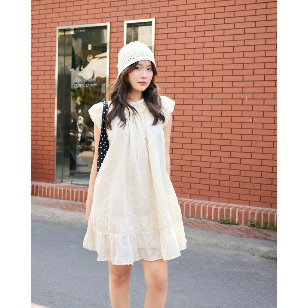 Đầm babydoll nữ tay cánh tiên THE C.I.U, đầm xô thêu hoa form suông xòe nữ tính – Blossom Dress | BigBuy360 - bigbuy360.vn