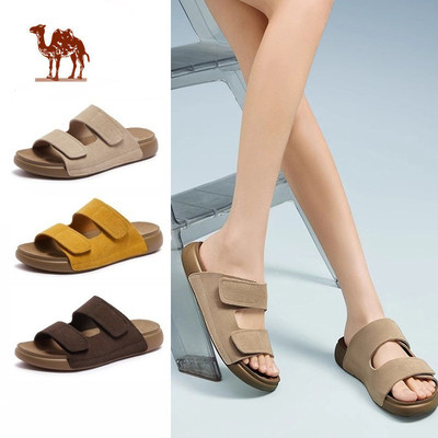 Giày nữ lấy cảm hứng từ Birkenstock phong cách cổ điển CAMEL CROWN: Giày đế bằng thời trang và đa năng có mũi tròn.