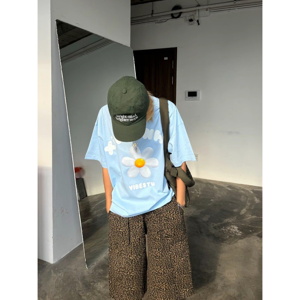 Áo Thun Local Brand " Xinh Như Hoa ", Áo Thun Boxy Form Rộng Unisex 250Gsm 100% Cotton VIBESTU | BigBuy360 - bigbuy360.vn