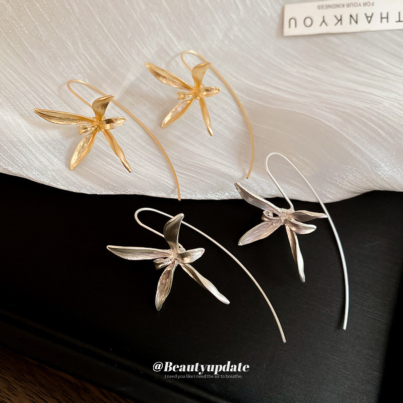 Bông Tai Hoa Iris Cao Cấp, Thanh Lịch Phù Hợp Mọi Dịp