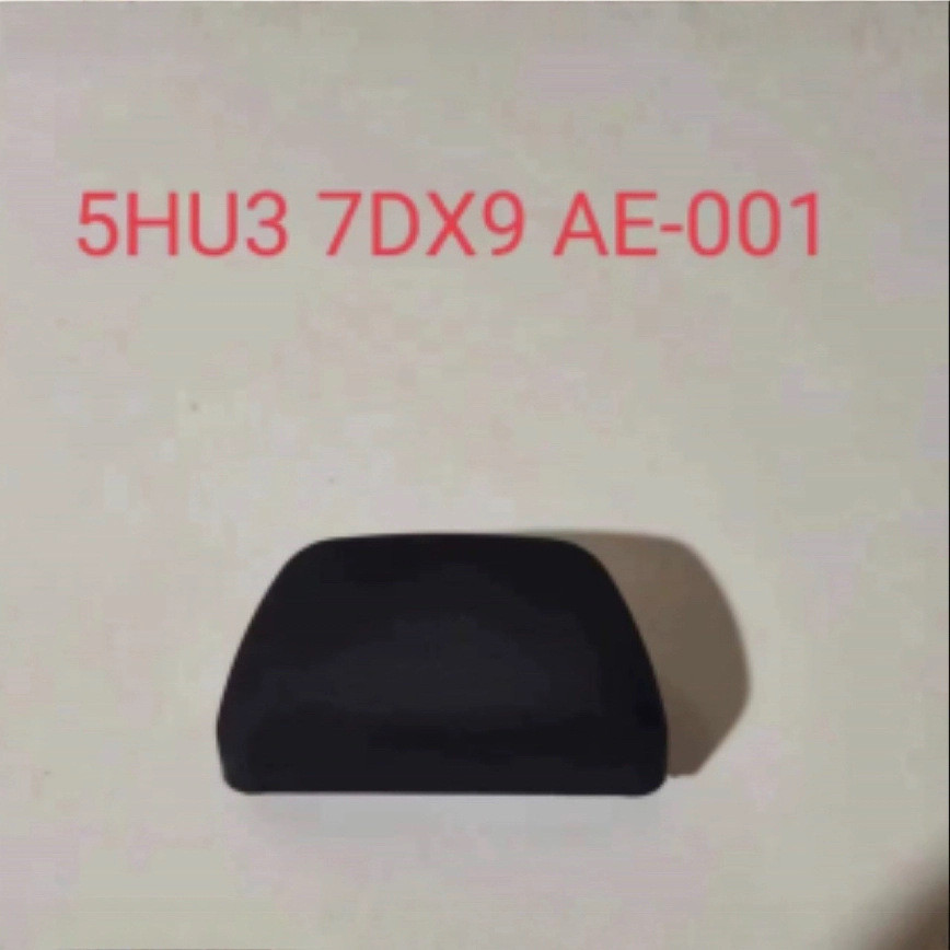 Thích hợp cho 07-17 Jeep Wrangler Hàng trước Dây đai an toàn phía sau Tấm cắm 5HF07DX9AE-001 Hàng có