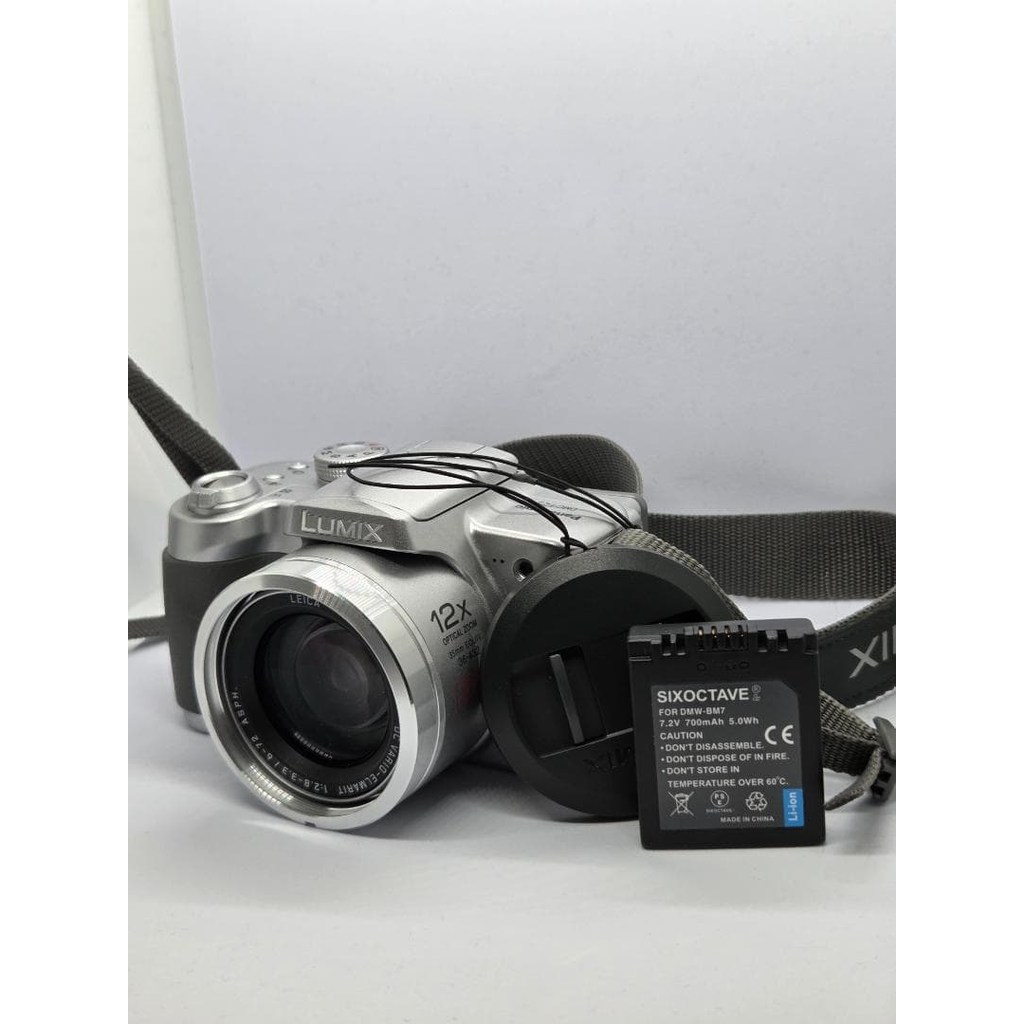 Used Máy ảnh kỹ thuật số nhỏ gọn LUMIX DMC-FZ5 "Anti-theft measures"