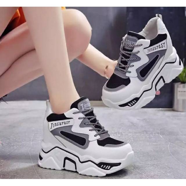 Giày SNEAKERS nữ MỚI MC3 Jinsurat
