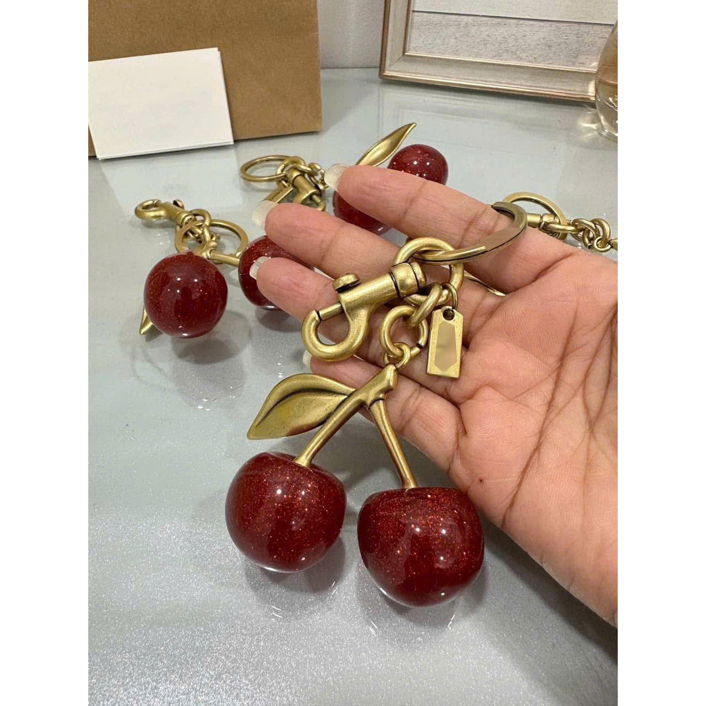 móc khóa cherry, treo túi, móc treo túi, charm túi, móc treo chìa khoá