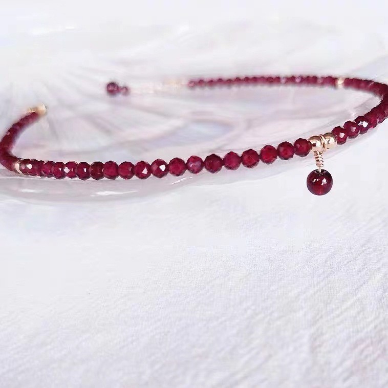 xinpin New Trendy Fashion Natural Garnet Bracelet and Anklet with Real Gold Plating, Multi-Faceted S