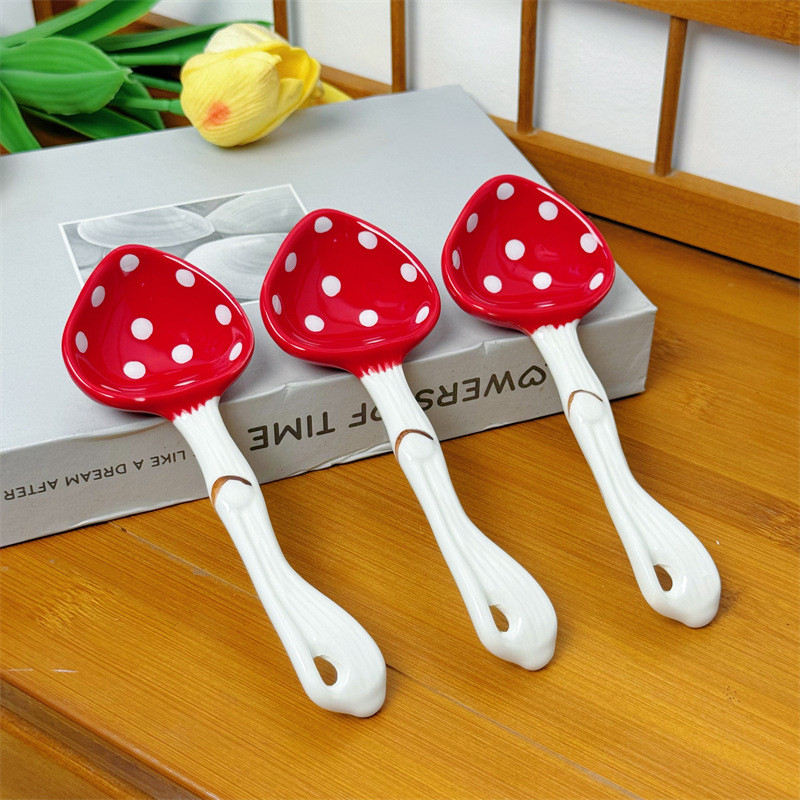 Nấm Thìa Gốm Bộ Đồ Ăn Thìa Tráng Miệng Giá Trị Cao Hoạt Hình Hộ Gia Đình Dễ Thương Dài Tay Thìa Thìa