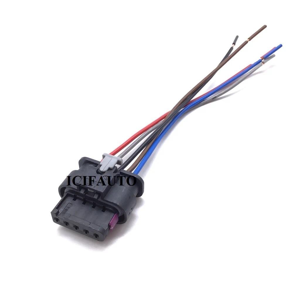 Đầu nối máy đo lưu lượng không khí khối Cảm biến Maf AFH70M-81 / 13627804150 Dành Cho Xe BMW X3 X5 X