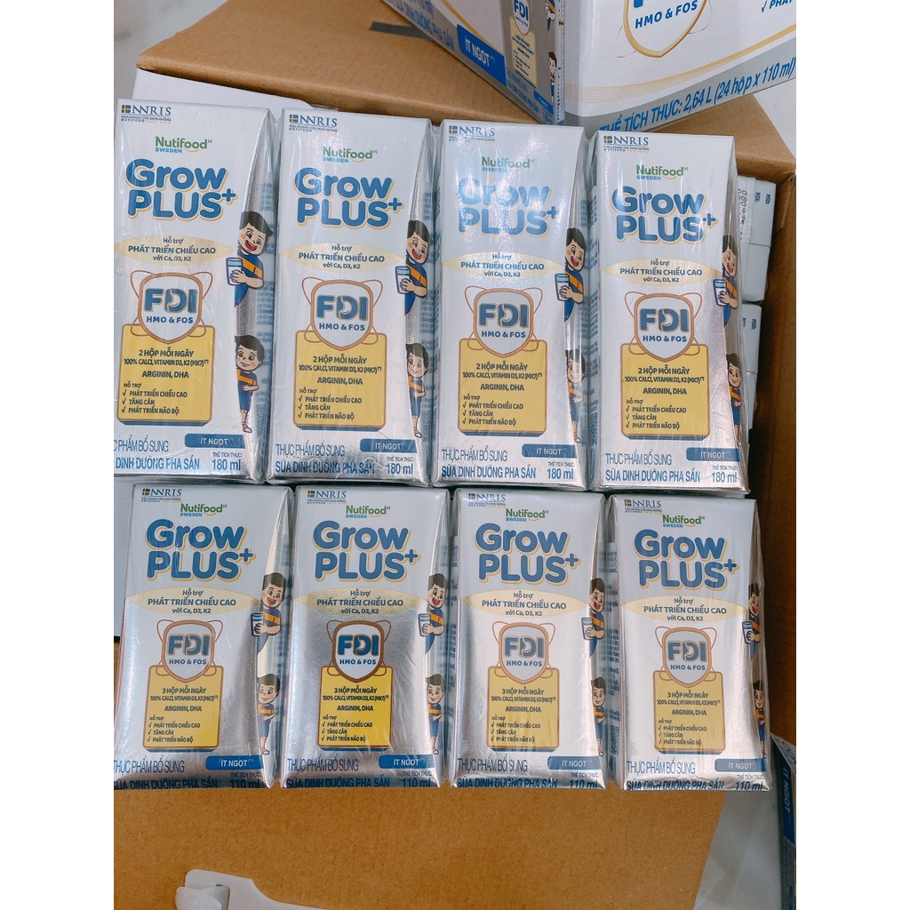 Sữa nước Grow Plus+ bạc Nutifood ít ngọt.