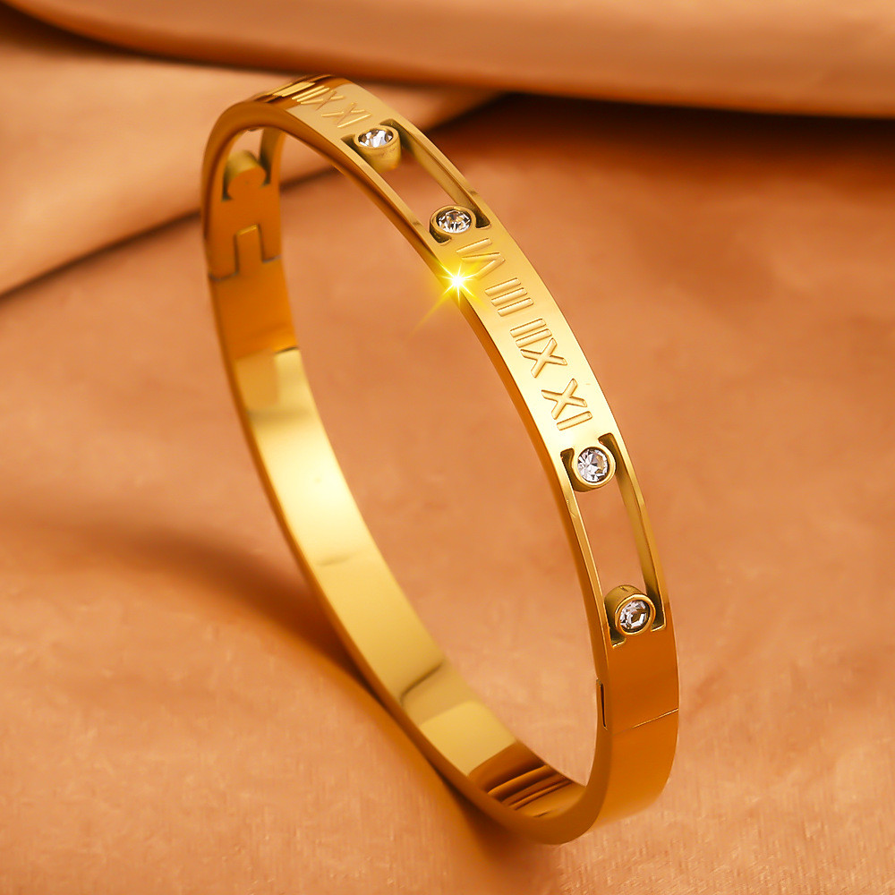 Vòng tay nữ thép không gỉ mạ vàng 18K, số La Mã kim cương, thép titan - Sang trọng & Bền bỉ