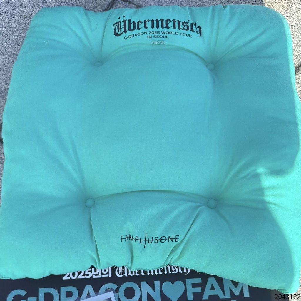 GD GD GD Dragon World Tour Encore Đệm lưu niệm VIP