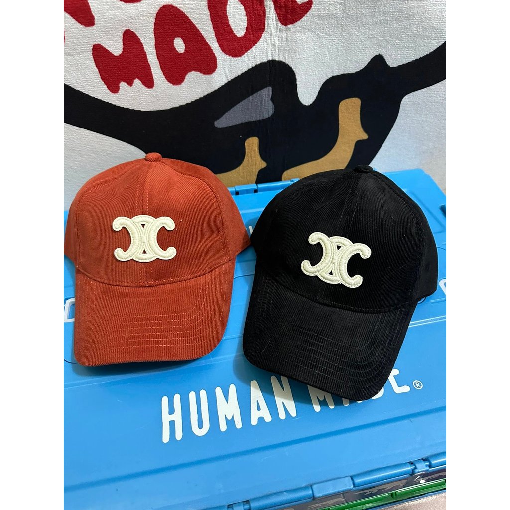 Celine Mũ Bóng Chày và Mũ Dệt Kim Corduroy - Phối Đồ Thời Trang