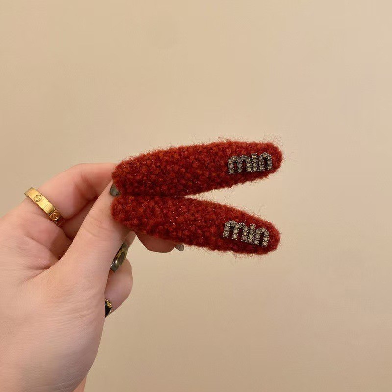 xinpin Red autumn and winter tweed hair clip for women, for fringe and bangs2026New high-end side rh