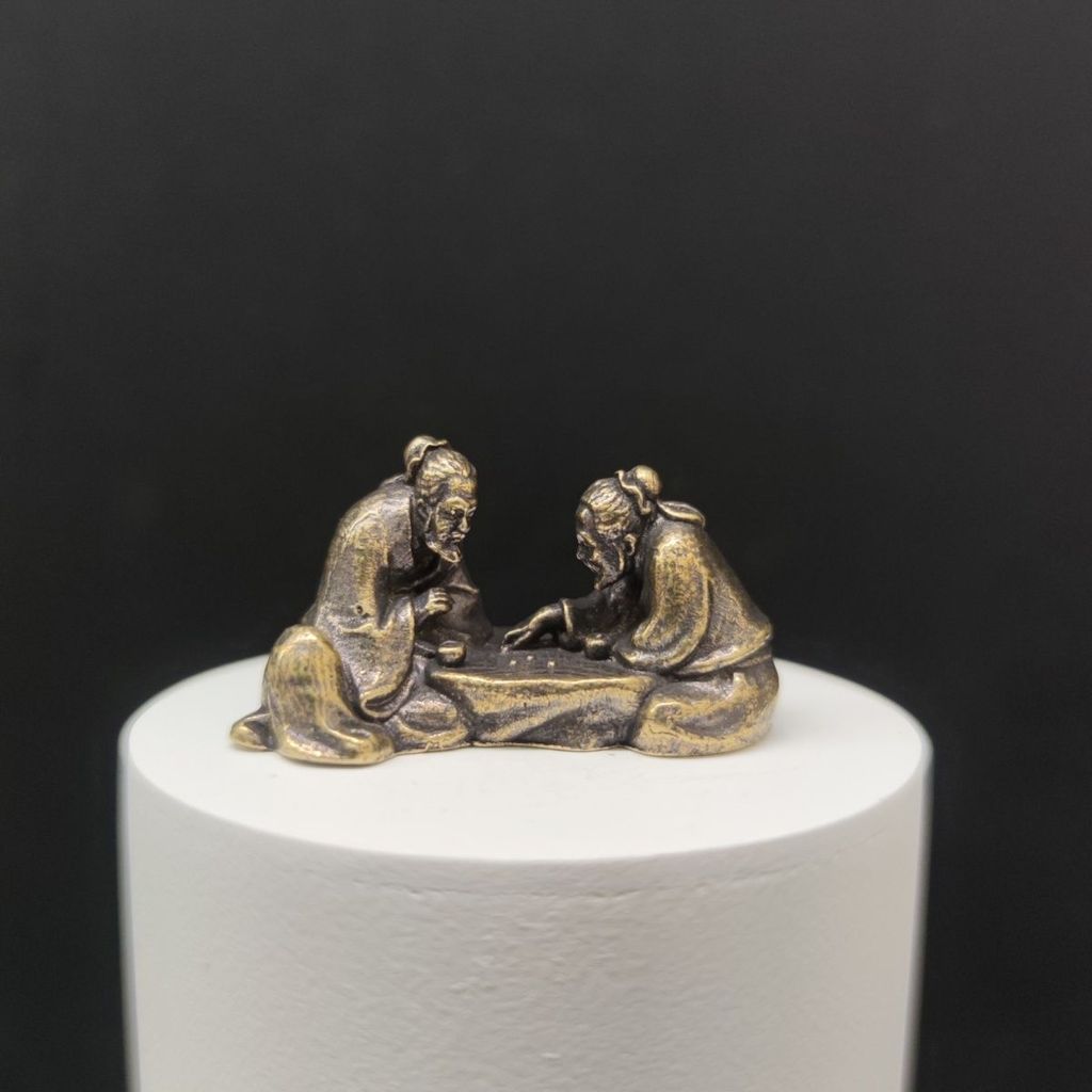 Hot Sale#Mini Creative Brass Small Ornament for Chess Players, Fish Tank Desktop Landscaping Decorat