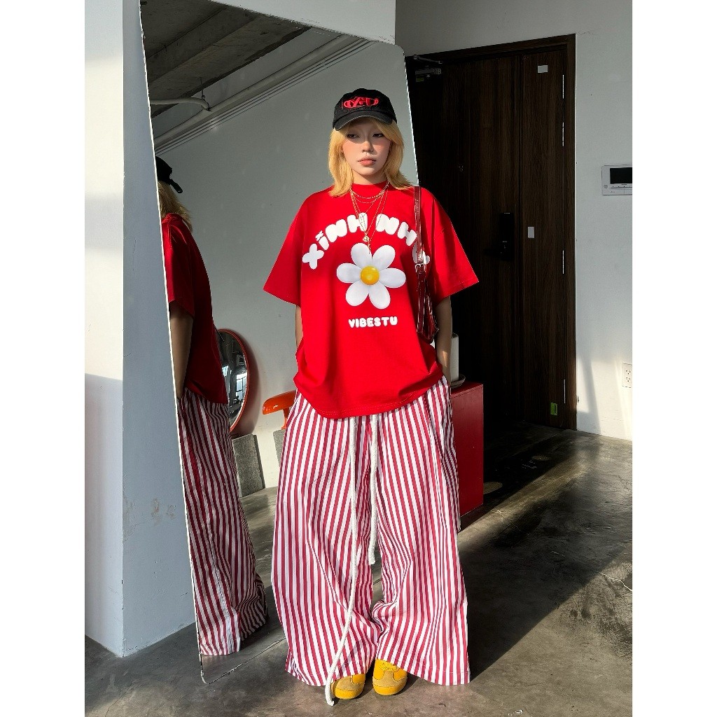 Áo Thun Local Brand " Xinh Như Hoa ", Áo Thun Boxy Form Rộng Unisex 250Gsm 100% Cotton VIBESTU | BigBuy360 - bigbuy360.vn