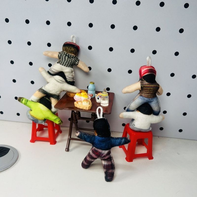 【Fast shipping】 card cortis cortis album  martin cortis Thiết bị ngoại vi đội nam Phụ kiện: móc khóa