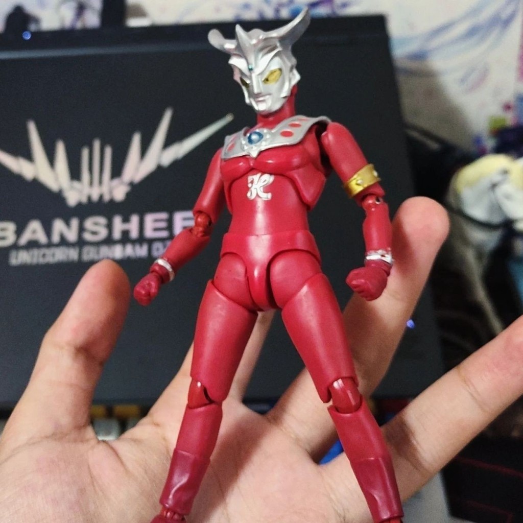 KO Phiên bản quê hương di động SHF LEO LEO Ultraman LEO Showa Fengyuan Lion Siro Giáo viên ML260414