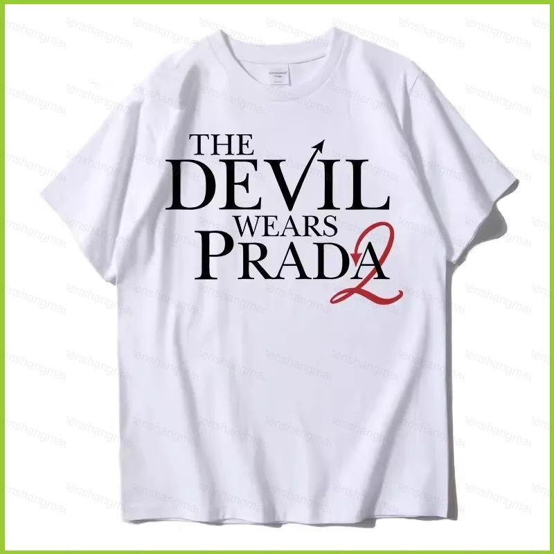 Áo thun ngắn tay mềm mại lấy cảm hứng từ The Devil Wears Prada với Anne Hathaway, phù hợp mùa hè
