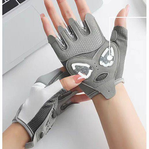 Cycling Gloves Fitness Gloves Sports Gloves Half Finger Gloves Men and Women Non-Slip Anti-Cocoon Si