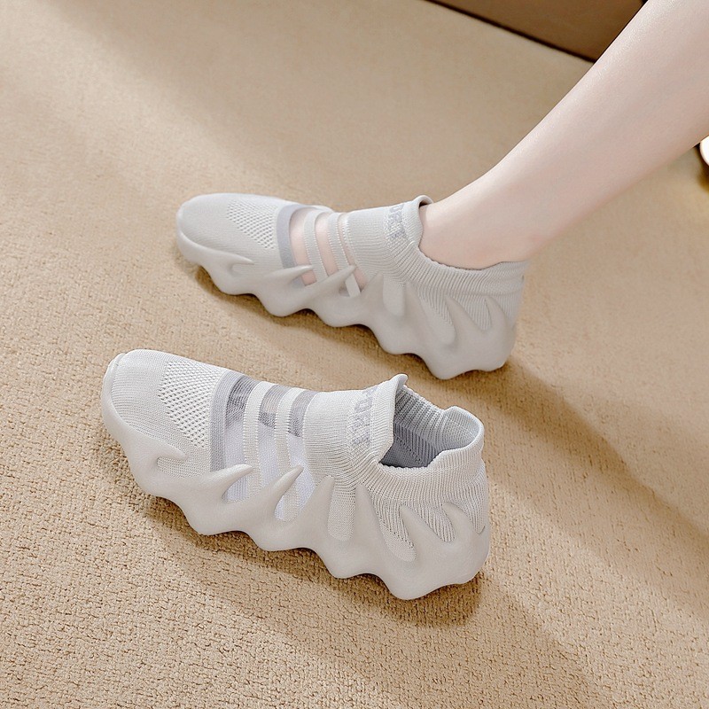 Giày tập thể dục mùa hè 2025 Giày thể dục nữ Nhảy dây đế dày Giày chạy bộ Yoga Trong nhà Chuyên dụng