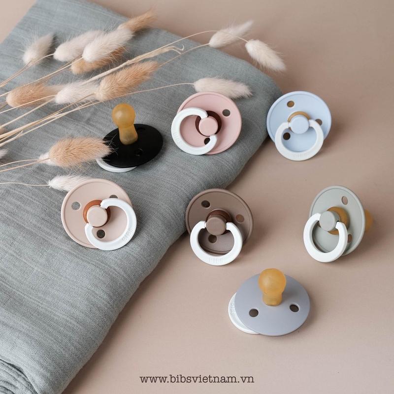 Ti Giả, Ti Ngậm Bibs Đan Mạch Cao Su Mềm 2 size cho bé 0-6 tháng & 6-18 tháng