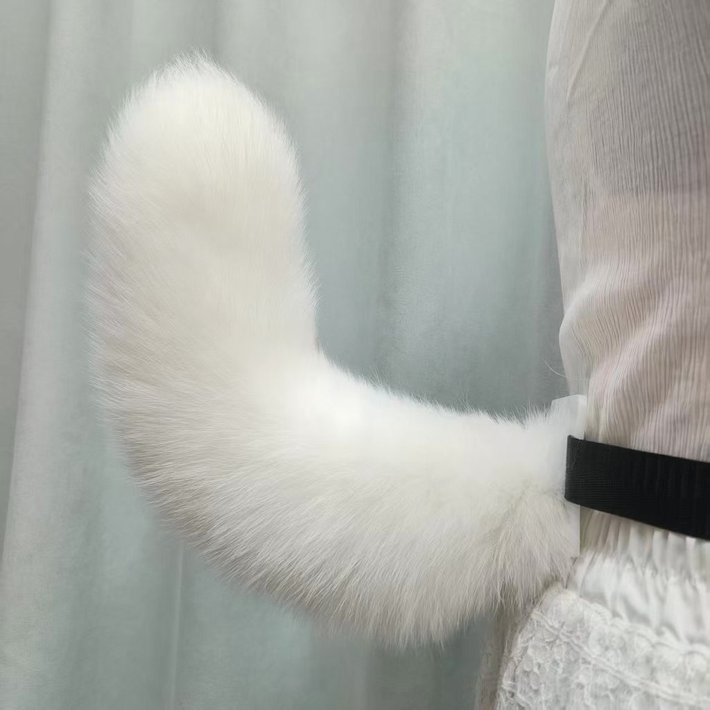 Mô Hình Điện Đuôi Cáo Nóng Tìm Kiếm Mô Hình cosplay Thật Sang Trọng + Mô Hình Xoay Linh Hoạt Làm Bằn