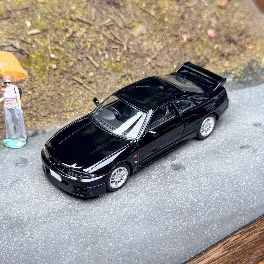 TLV 1 / 64 Subaru WRX STI NISSAN GTR-R33 Hợp Kim Diecast Xe Mô Hình Đồ Chơi Quà Tặng Sinh Nhật