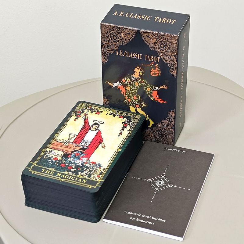 Hàng sẵn có Vận chuyển nhanh Classic A.E Witte Tarot Card 10.3 * 6cm 78 tờ Ruy băng phun Hướng dẫn s