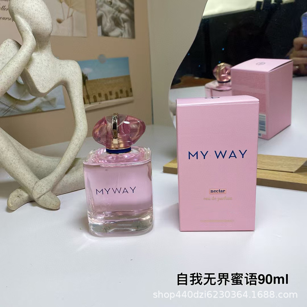 Nước hoa thương hiệu lớn Việt Nam Tự dính 90ml Ngôn ngữ mật ong My Way Long lanh My Way