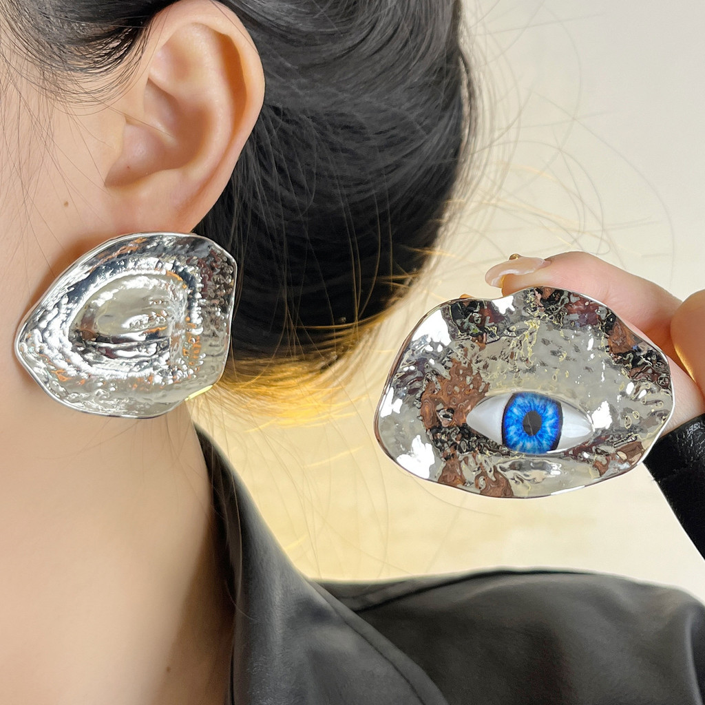 Asymmetrical Devil's Eye Unique Earrings, Autumn/Winter High-End Vintage Style Earrings