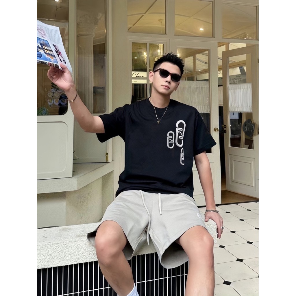 FENDI / FENDI 2026 Đầu Xuân Phong Cách Mới Áo Thun Ngắn Tay Nam Nữ Cặp Đôi Phong Cách Ren Cổ Áo Cơ B