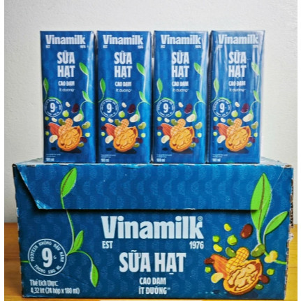 Thùng 24 Hộp Sữa Hạt Vinamilk Cao Đạm Ít Đường - Không Đường x Hộp 180ml