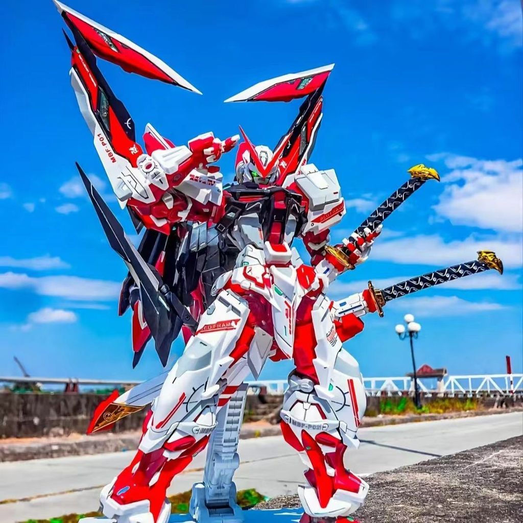Mô Hình Lắp Ráp Gundam HG Đỏ Dị Giáo Core Tấn Công Sơ Sinh Tự Do Chiến Binh Bảy Thanh Kiếm Công Lý M