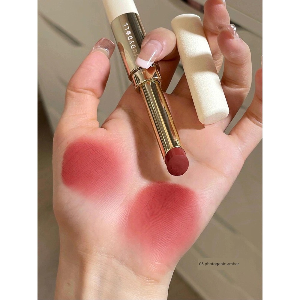 son mezzy son môi Judydoll Judydoll Judydoll Da Cừu Ống Mỏng Son Môi Nhung Matte Lipstick Lip Glaze 