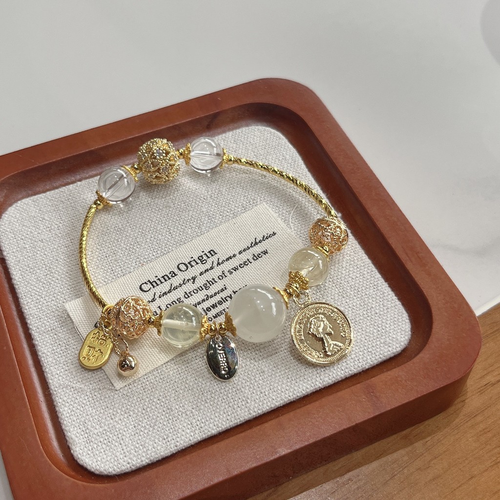 Popular~Summer new product natural crystal bracelet for women, designer style, light luxury niche bl