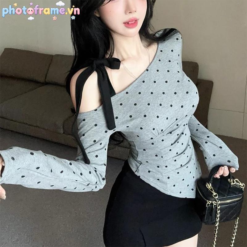 Photoframe Hot Girl Off-The-Shoulder Slim Fit Off-The-Shoulder Chấm Bi Dài Tay Áo Thun Nữ VN