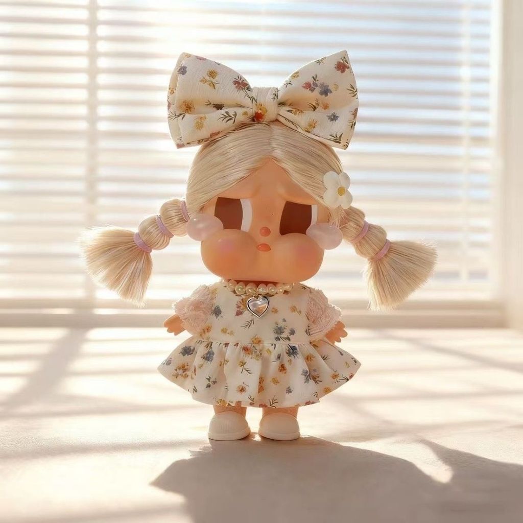 Chỉ Quần Áo Crybaby Crybaby Crybaby Quần Áo Bé Crybaby Đầm Dễ Thương Hoa Nhỏ Váy Nhỏ Vinyl Phù Hợp V