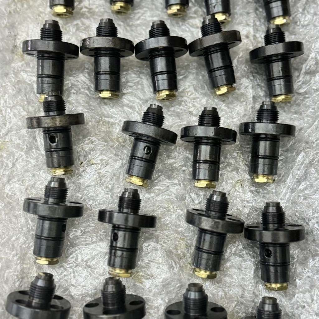 Máy bơm phụ kiện kim phun bột giấy Pu 999 / 9999 / 9999 Máy bơm đa năng