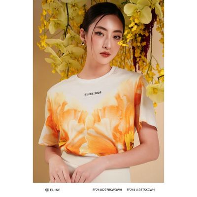 Áo thun trắng hoa poppy thiết kế Elise FF2411193TSKCWH
