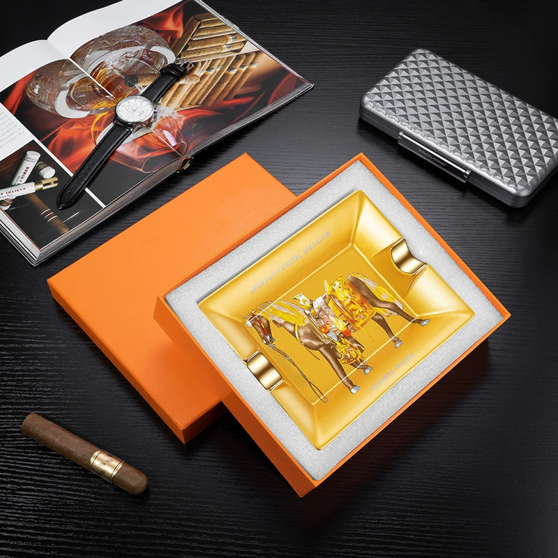 Ceramic ashtray, cigar ashtray, gold-plated rectangular large ashtray with horse motif