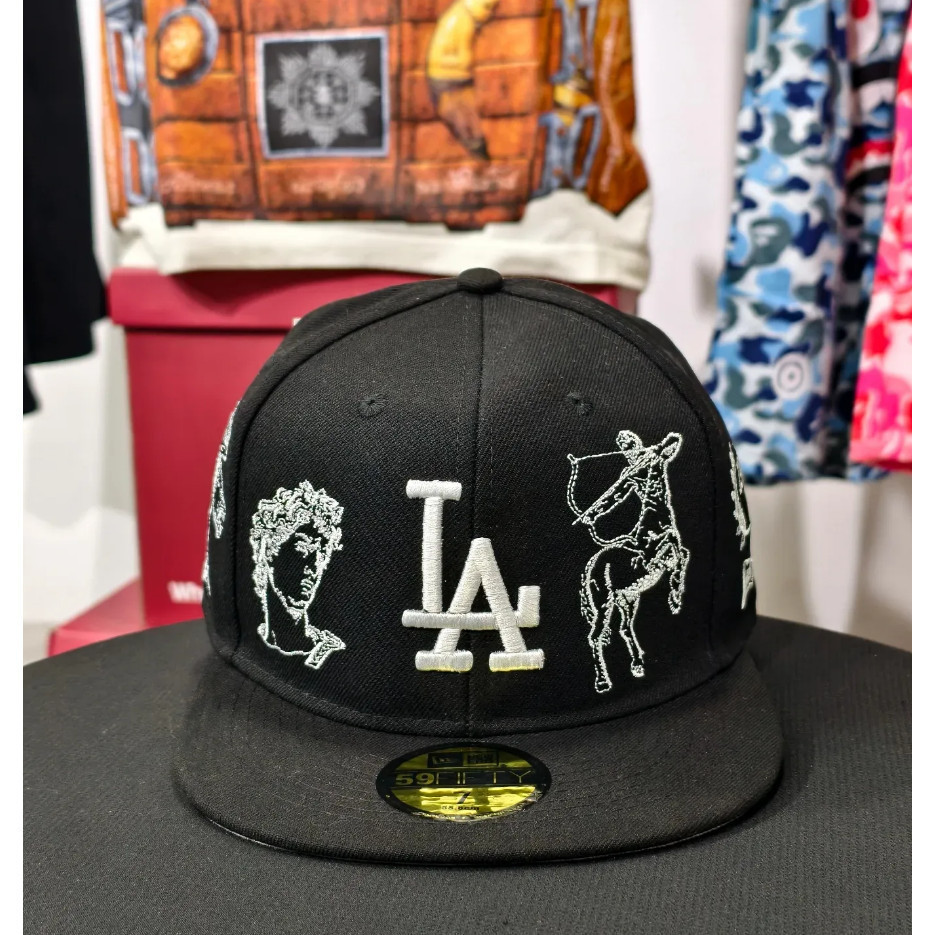 Mũ 59FIFTY LA Dodgers đen đa màu sắc thêu, phù hợp cho cả nam và nữ