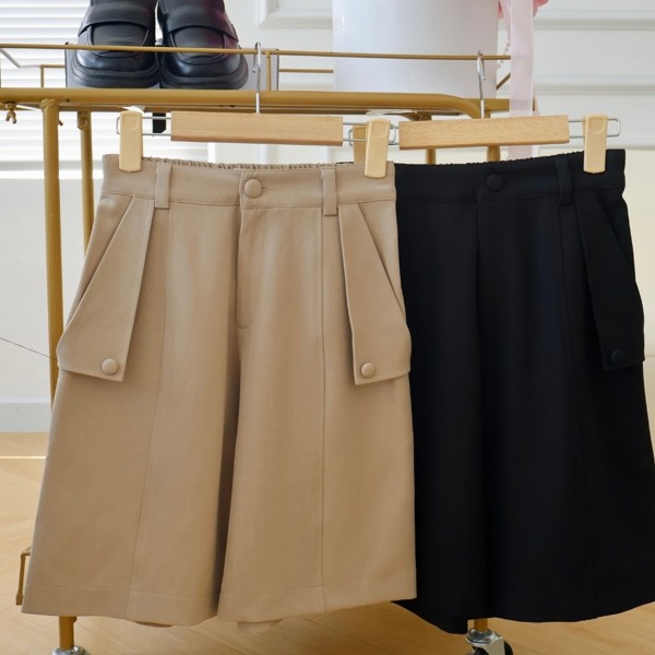 Quần Mona - Better EM - quần dáng bermuda có lưng chun phía sau theo size từ 45-82kg