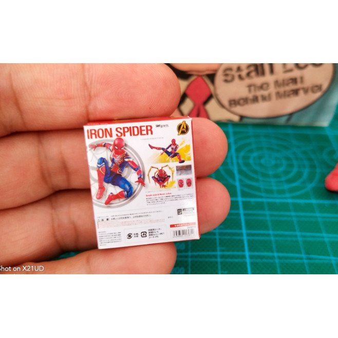 Hộp Mini Thu Nhỏ SHF Avengers 3 Iron Spiderman Mini Box Đạo Cụ Lính