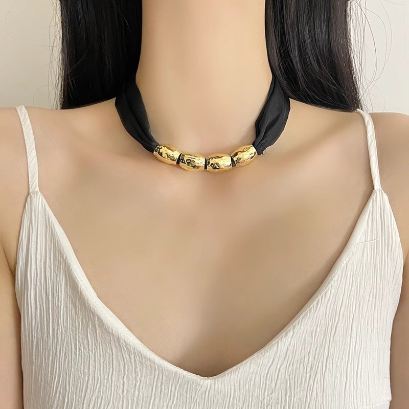 Minimalist Metal Sphere Necklace, Vintage Strap Collarbone Chain, Fashionable Necklace
