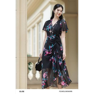 Đầm voan hoa đỏ nền đen cổ V nhún dây thiết kế Elise FS2405124DIWOPB