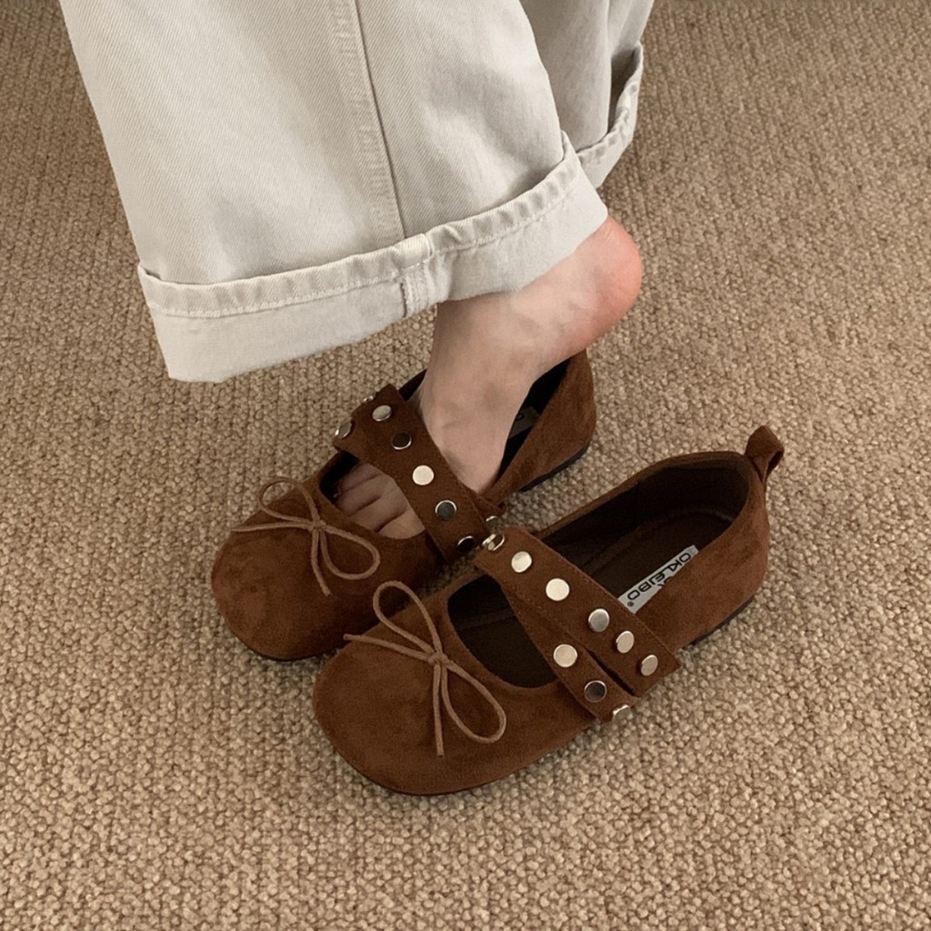 Giày Mary Jane kiểu Hàn Quốc thời trang, đế bằng quai chéo đính đinh tán bốn màu size 35-41