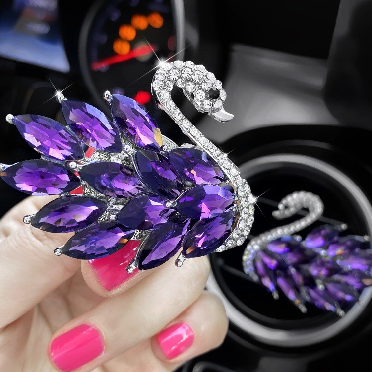 【Ready Stock】 Auto Perfume Air Outlet Perfume Clip Car Creative Air Conditioning Air Outlet Supplies
