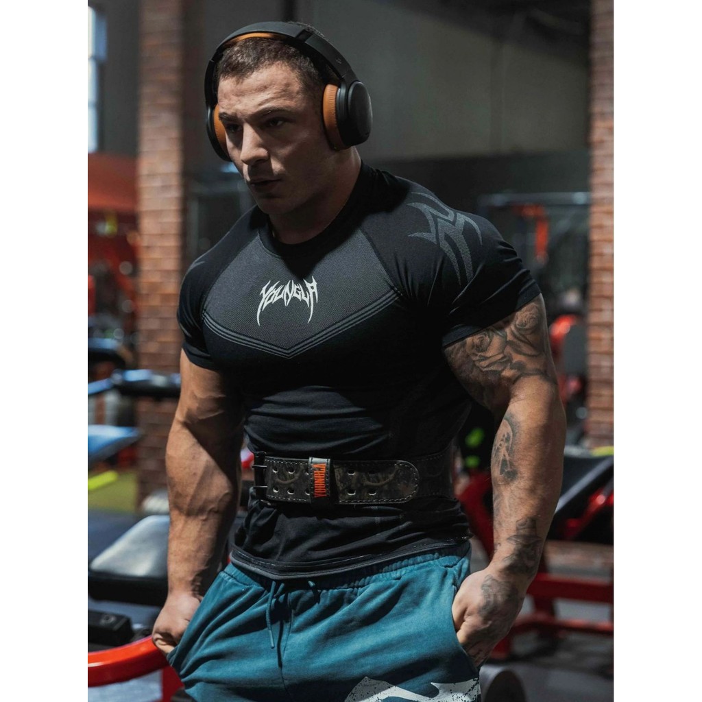 Summer New Men's Tight T-shirt Marathon Running Training Quick-Drying Short Sleeve Thời trang thể th